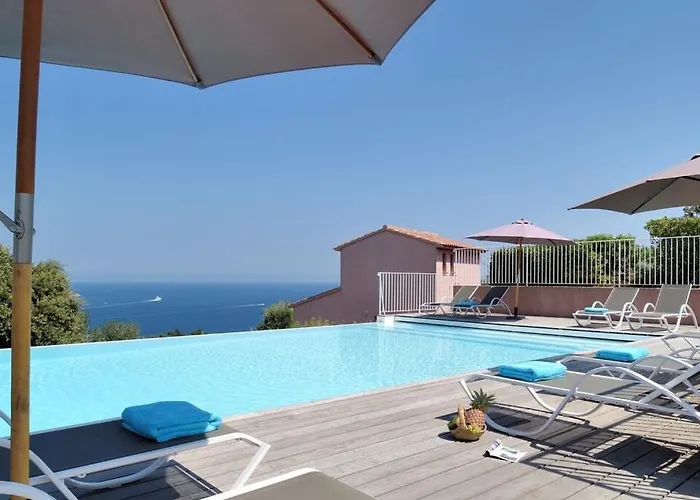 بيت للعطل Residence Marina Serena *